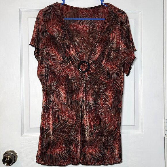 Multicolor empire waist blouse with accent clasp at the chest - Size 1X - Picture 1 of 3